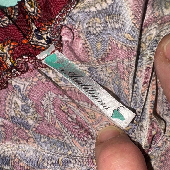 Bohemian Off-Shoulder Ruffle Top - Picture 4 of 4